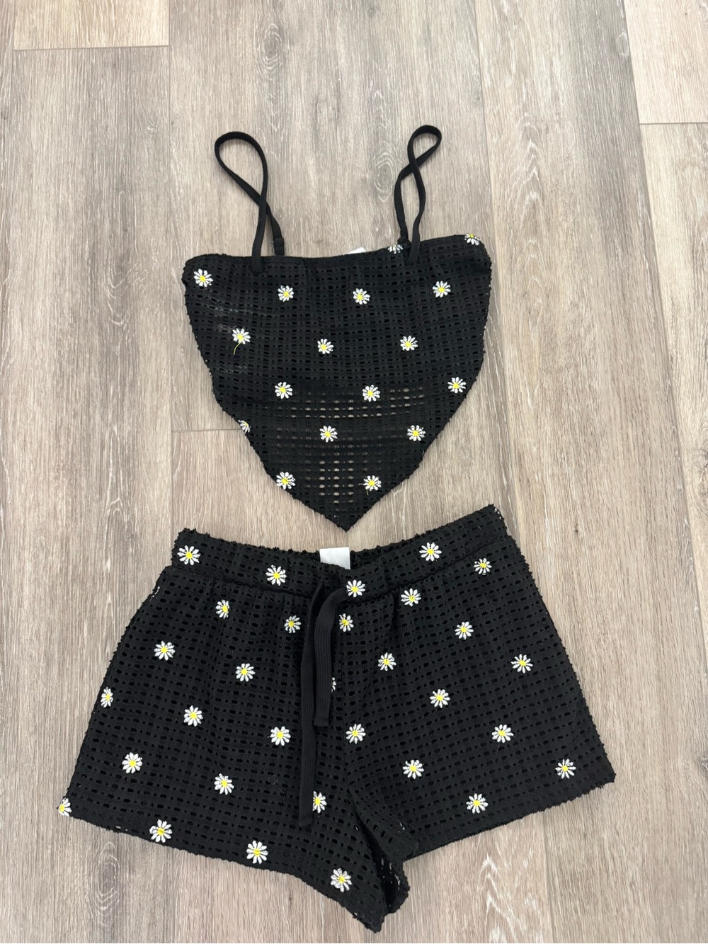 No Boundaries Black Daisy Eyelet Crop Cami & Athletic Shorts Set